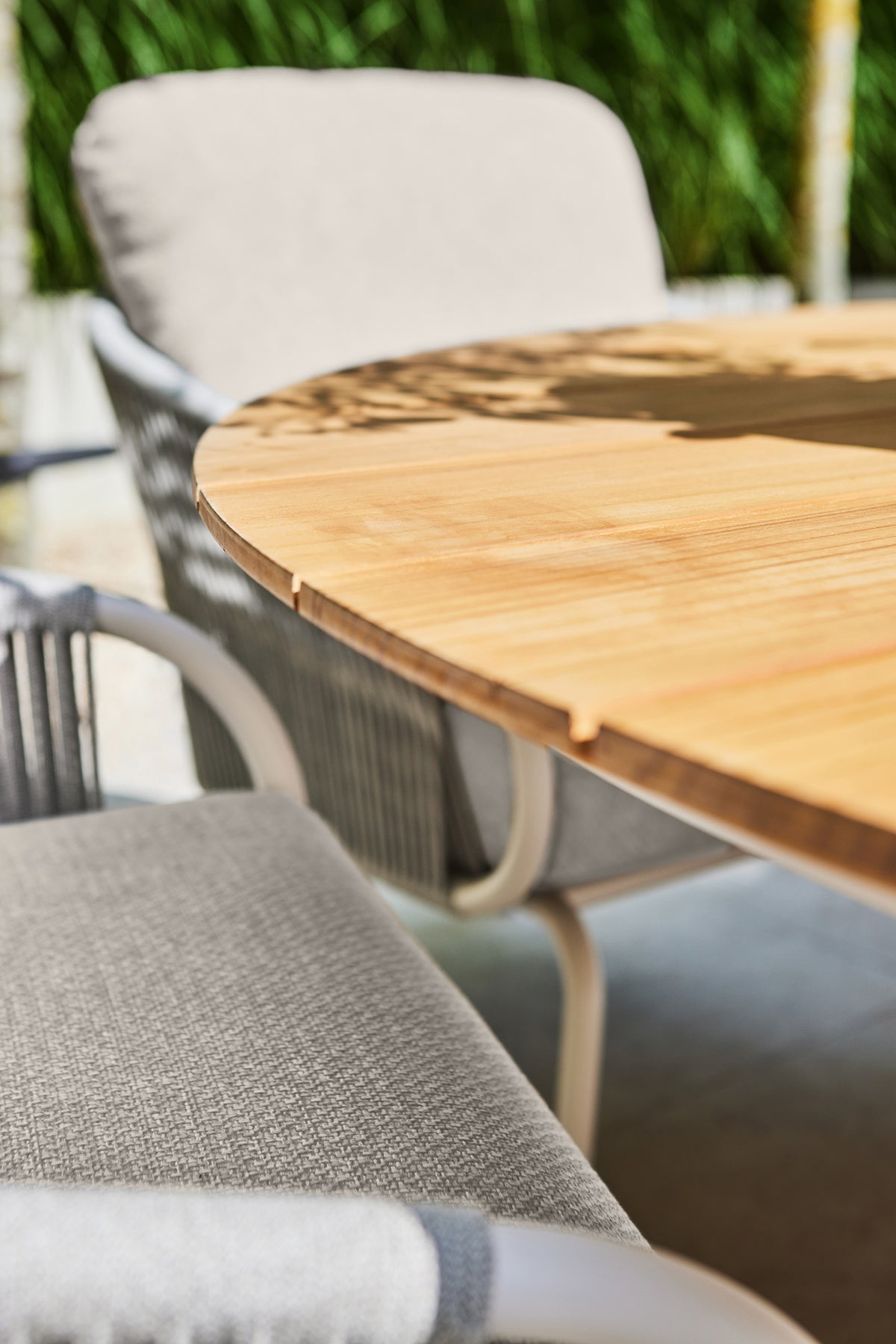 Suns | Grado | Low Dining Tisch | Teakplatte |