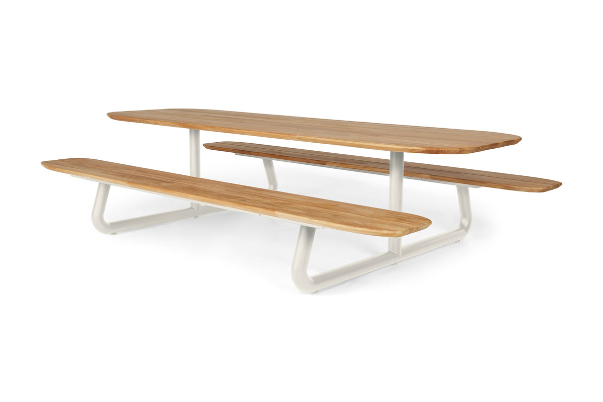 Ferla | Picknicktisch | Camel Sand Gestell