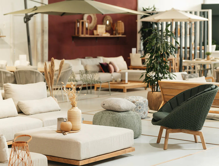 <p>Welkom bij Dutch Garden</p><h1>Showroom in Naarden</h1>