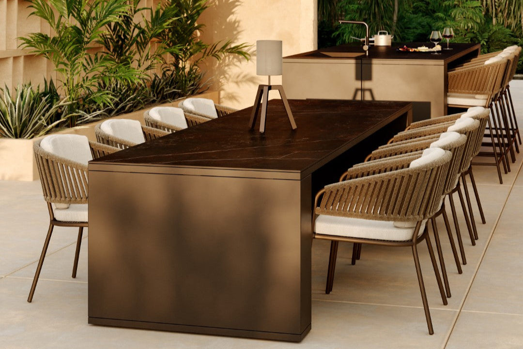 Borek | Jamie | High Dining Tisch | Heizelemente |