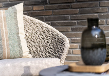 Borek Borek | Veneto | Lounge Chair |
