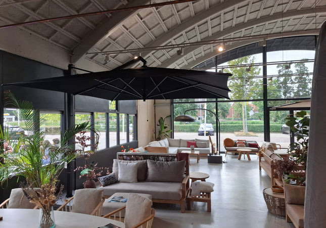 Borek Capri | Parasol Inc voet 230kg| 350 x 350 | Demo Model
