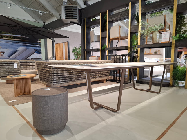 Borek Fedde | Diner Tafel | 320x100 | Demo Model