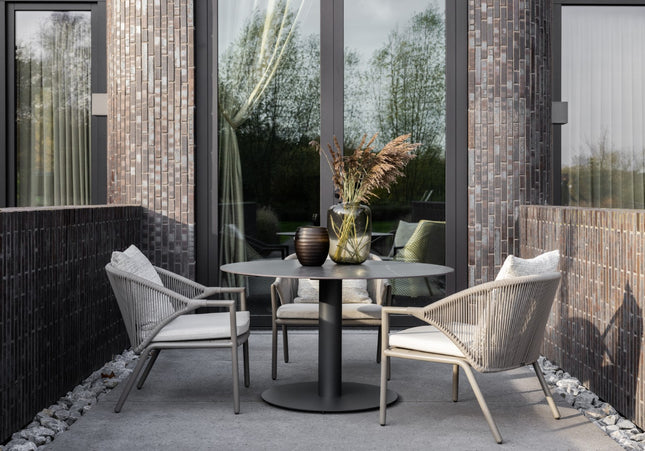 Borek Peniche tafel | ø 140cm X 75 cm | 2 kleuren