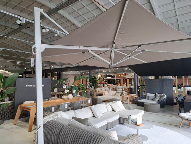 Borek Santo | Parasol | 350x350 | Demo Model