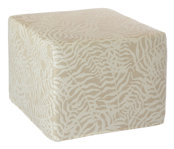 Max & Luuk Ian | poef 60x60cm