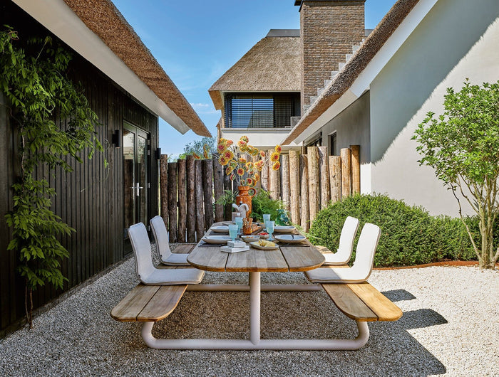 SUNS tuinmeubelen Ferla | Picnic Tafel | Camel Sand Frame