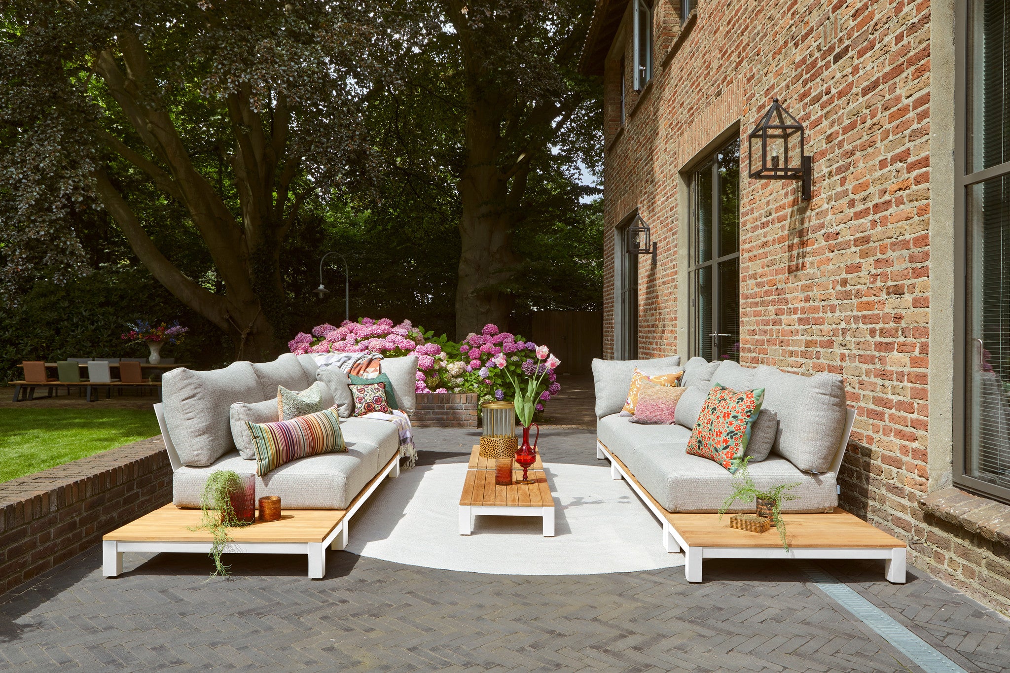 Matt White met Teak / Naturel Gravel