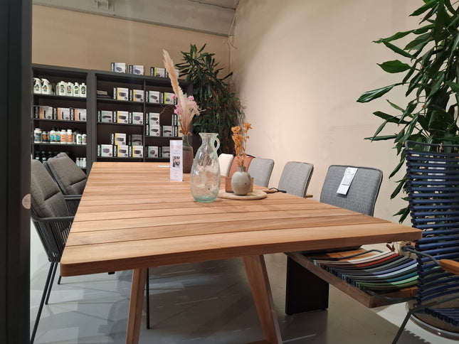 Wolfwood tuinmeubelen Bo | Diner Tafel | Uitschuifbaar | 280/400x100 | Demo Model