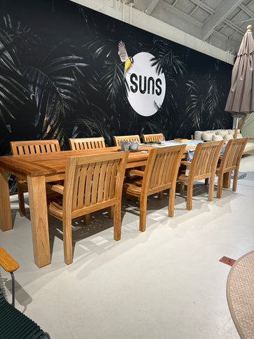 Wolfwood tuinmeubelen James 350 x 100cm met 8 comfort stoelen DEMO