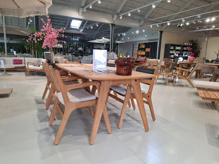 Wolfwood tuinmeubelen Norden | Diner Tafel |  Demo Model