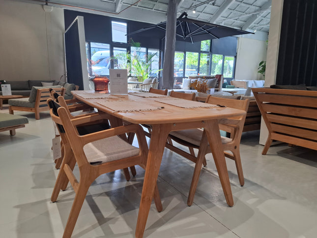 Wolfwood tuinmeubelen Norden | Diner Tafel |  Demo Model