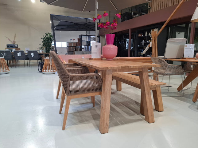 Wolfwood tuinmeubelen Otis | Diner Set | Demo Set