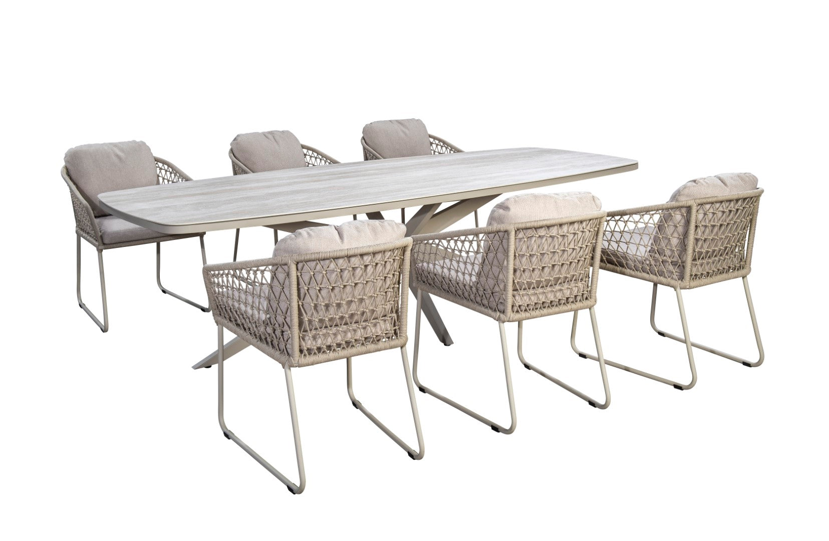 Frame in salix aluminium en salix rope met linnen beige kussens