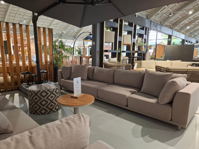 YOI Vallon | Face to Face Loungeset | Demo Set