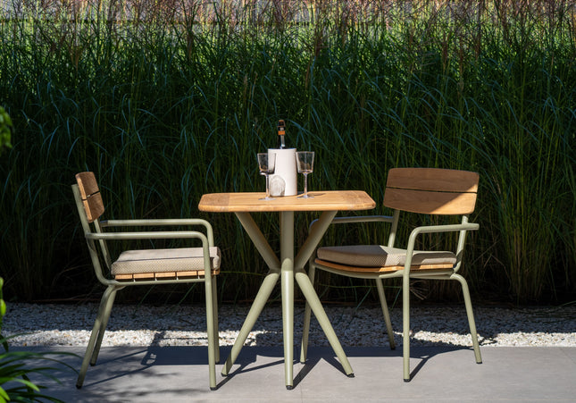 YOI Yoi | Camogli | Diner Tafel | 70x70