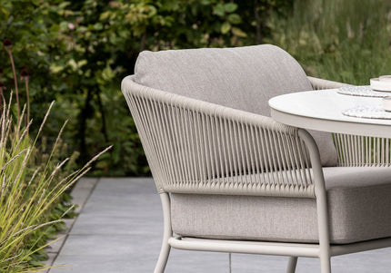 YOI Yoi | Forio | Low Dining Chair |