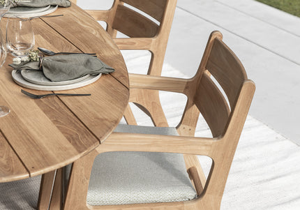 Wolfwood tuinmeubelen Durban tuintafel